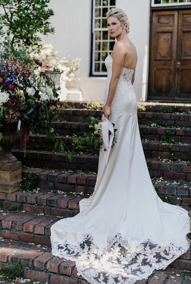 Candice - Wedding Boutique