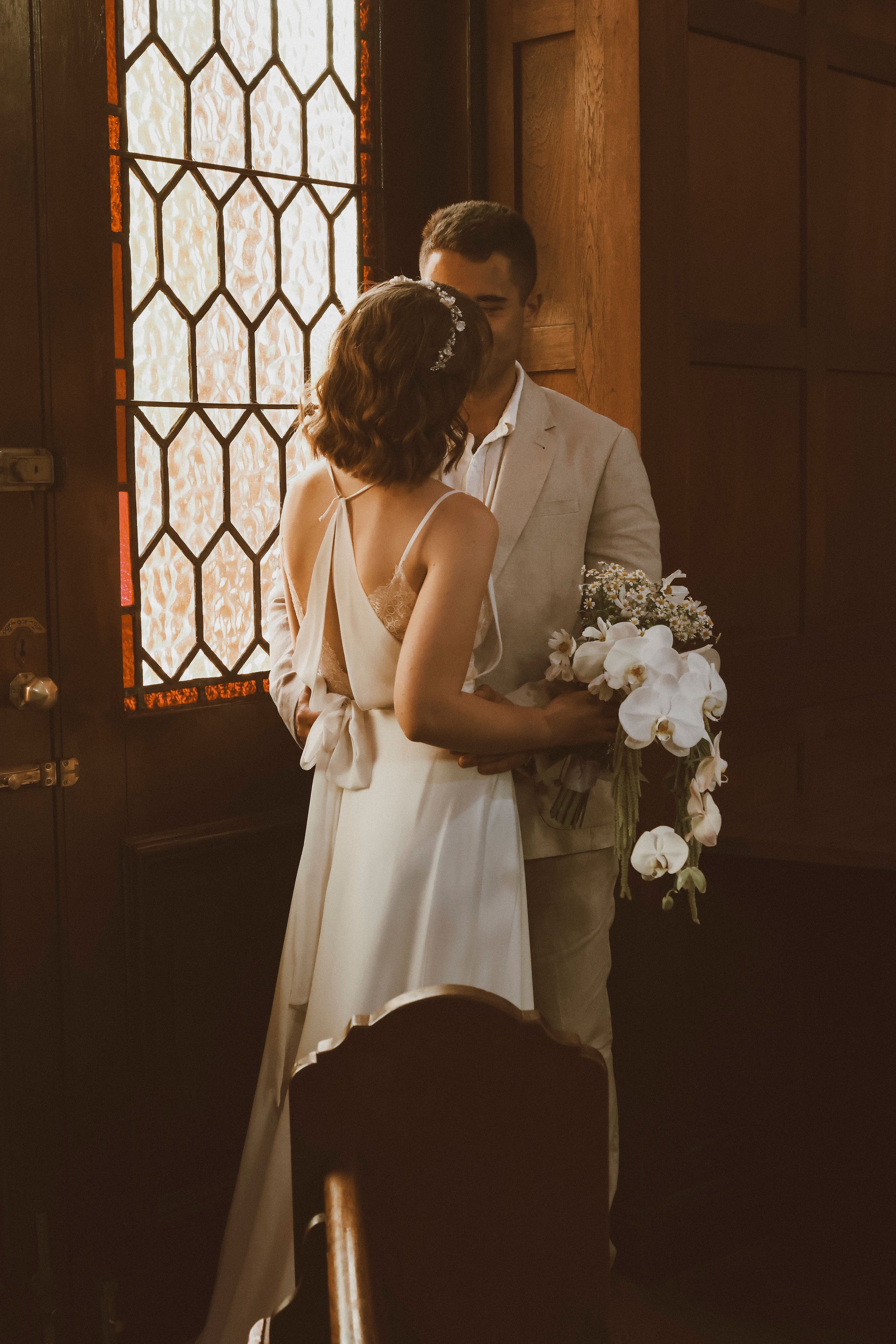 2222. UK10 - Preloved Wedding Dress