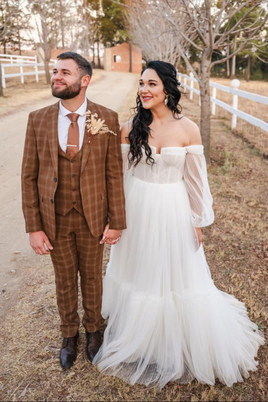 ARMERIA. UK10 - Preloved Wedding Dress