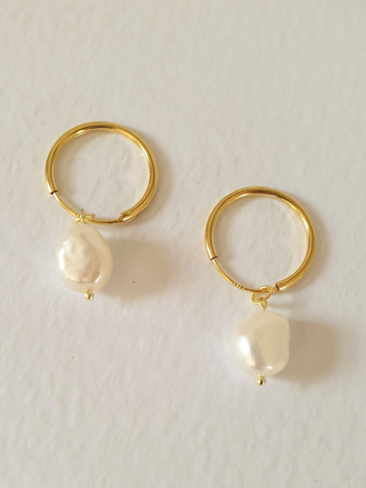 Rosalind Pearl Hoop Earrings - Wedding Boutique 