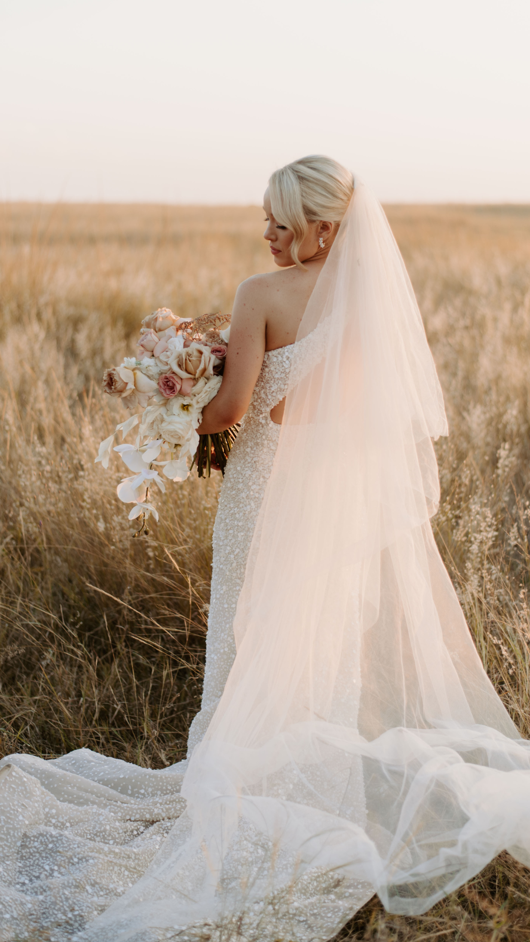 Raw Edge Veil - Wedding Boutique