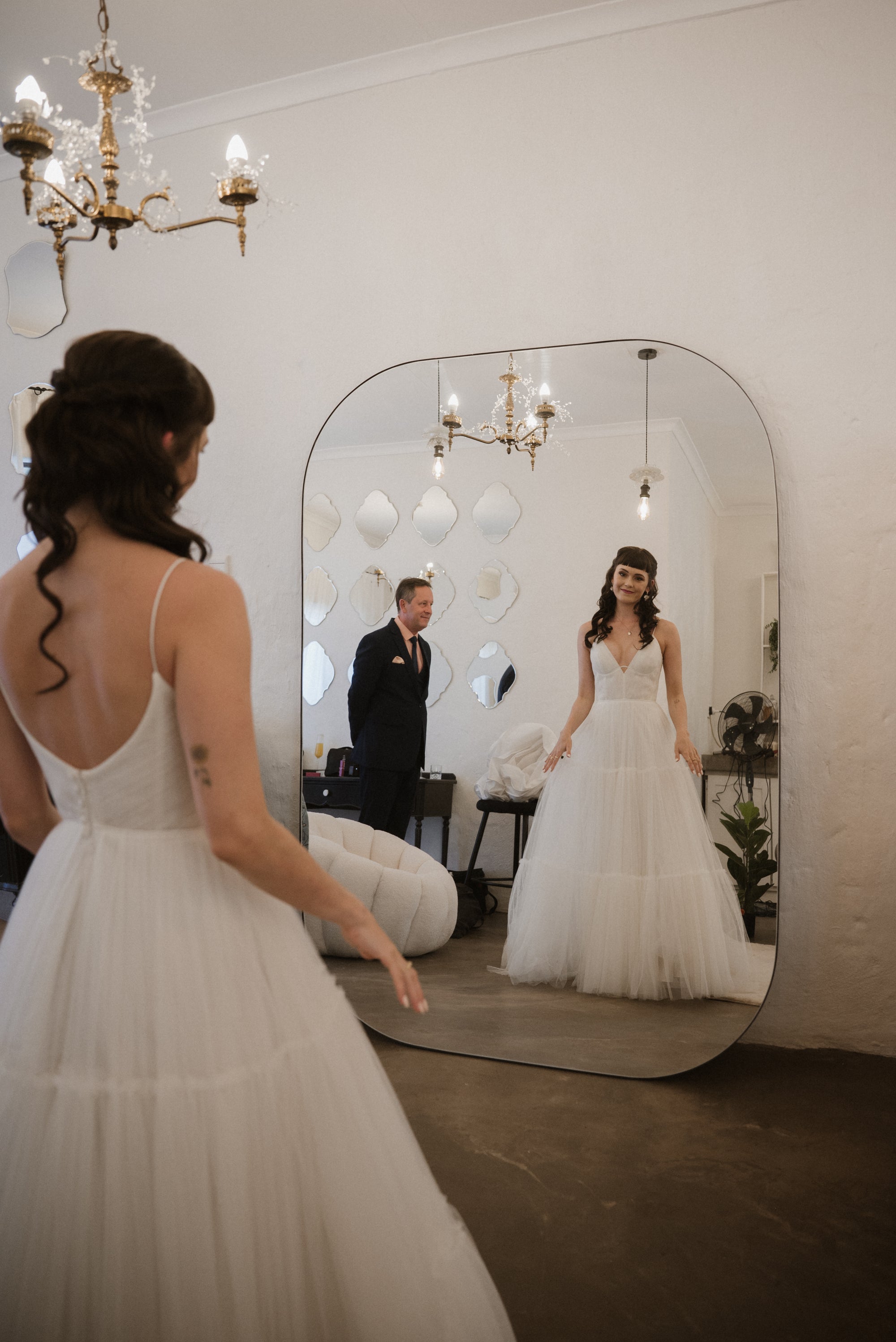SANTOLINA. UK10 - Preloved Wedding Dress