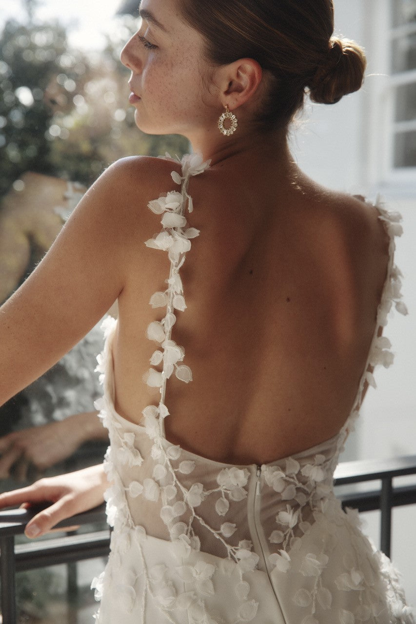 Calluna Wedding Dress by Alena Leena