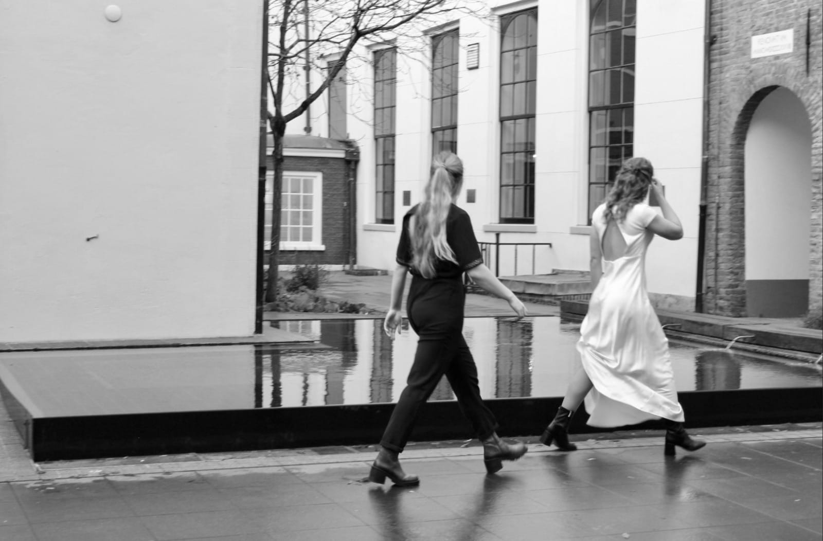 BRONWYN. UK8- Preloved Wedding Dress