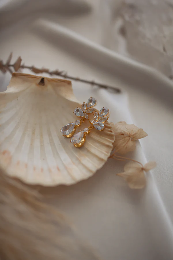 Ezra Diamante Earrings - Wedding Boutique