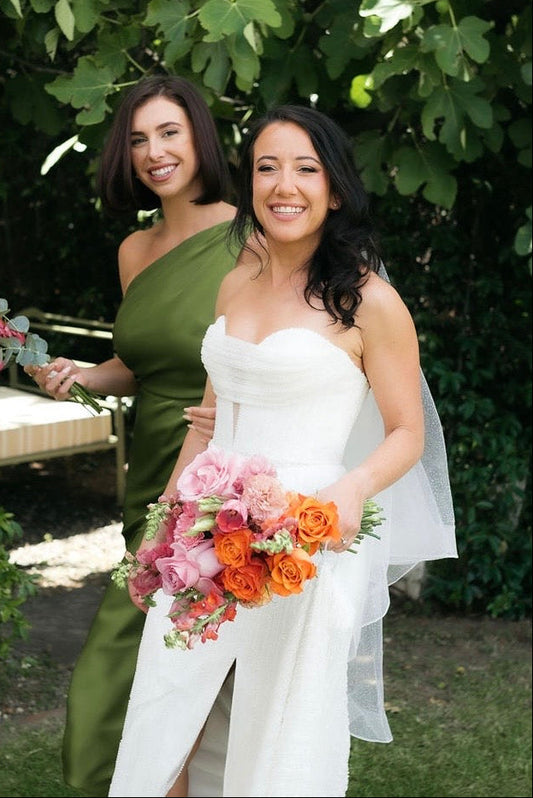LINNEA. UK8- Preloved Wedding Dress