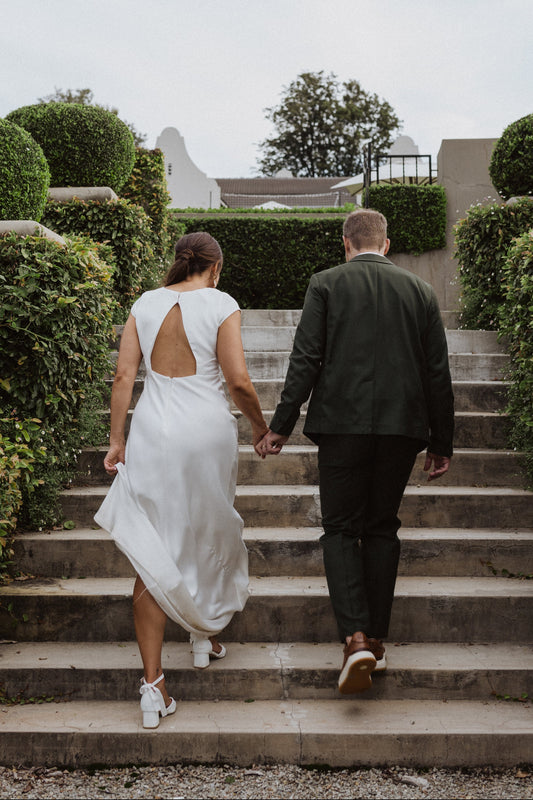 Bronwyn. UK10- Preloved Wedding Dress
