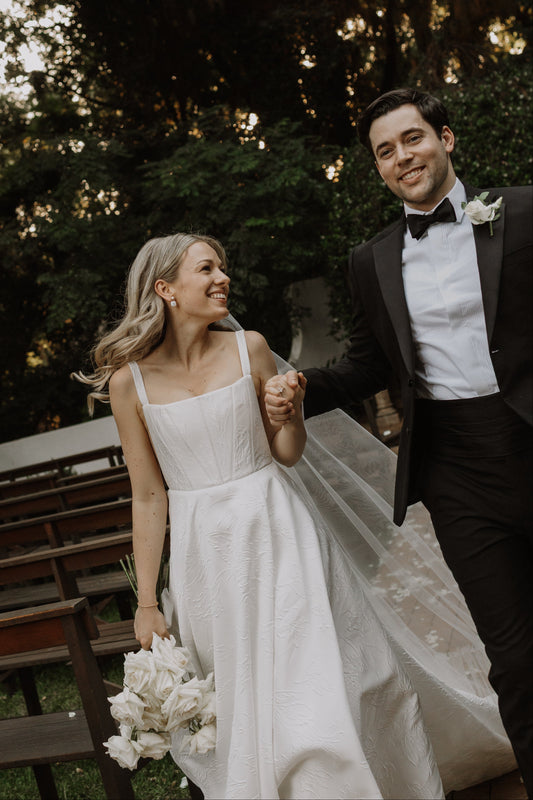 CATTLEYA. UK8- Preloved Wedding Dress
