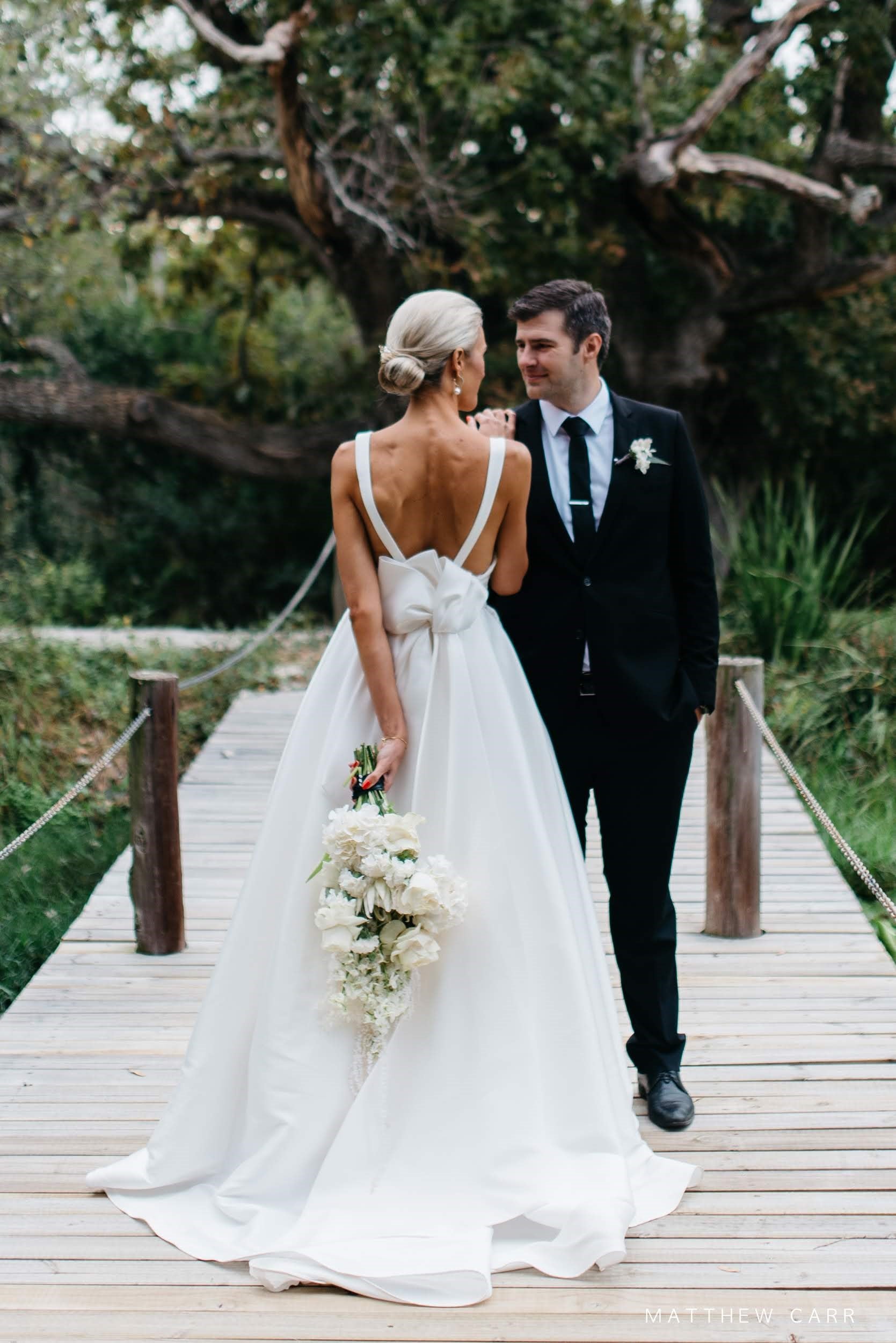 BT20-23. UK8 - Preloved Wedding Dress