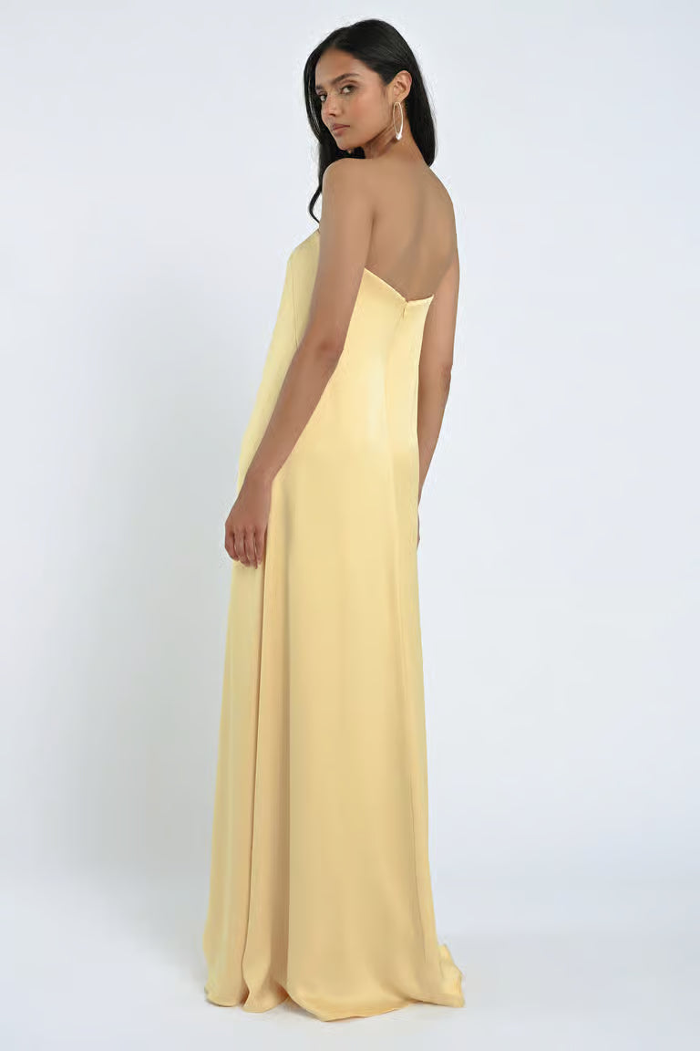 James in Daffodil