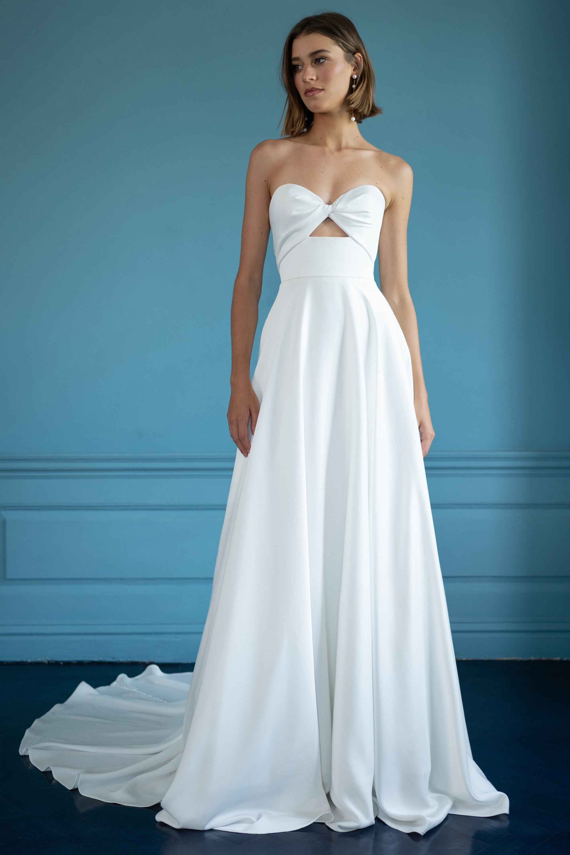 Lindsey - Wedding Boutique