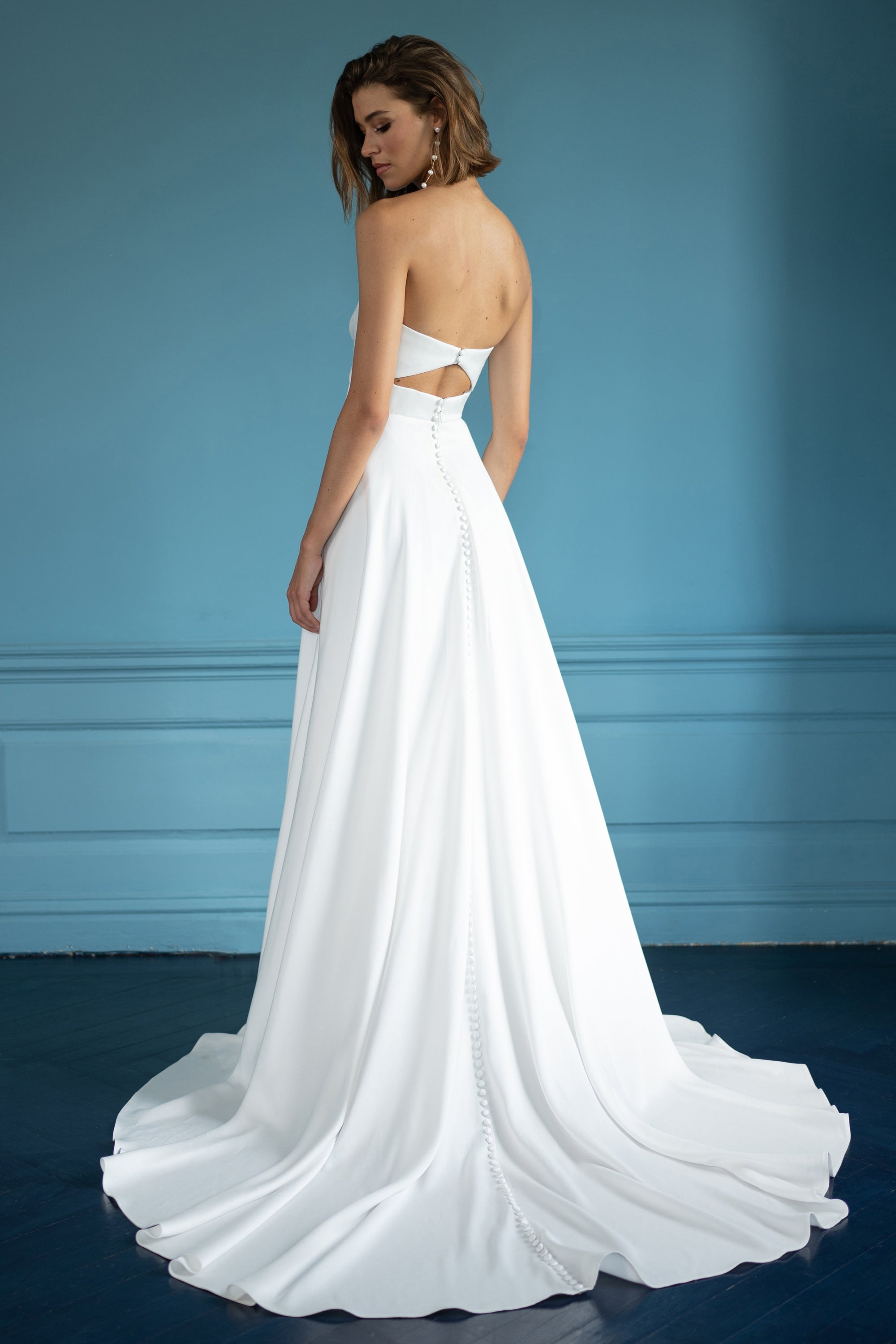 Lindsey - Wedding Boutique