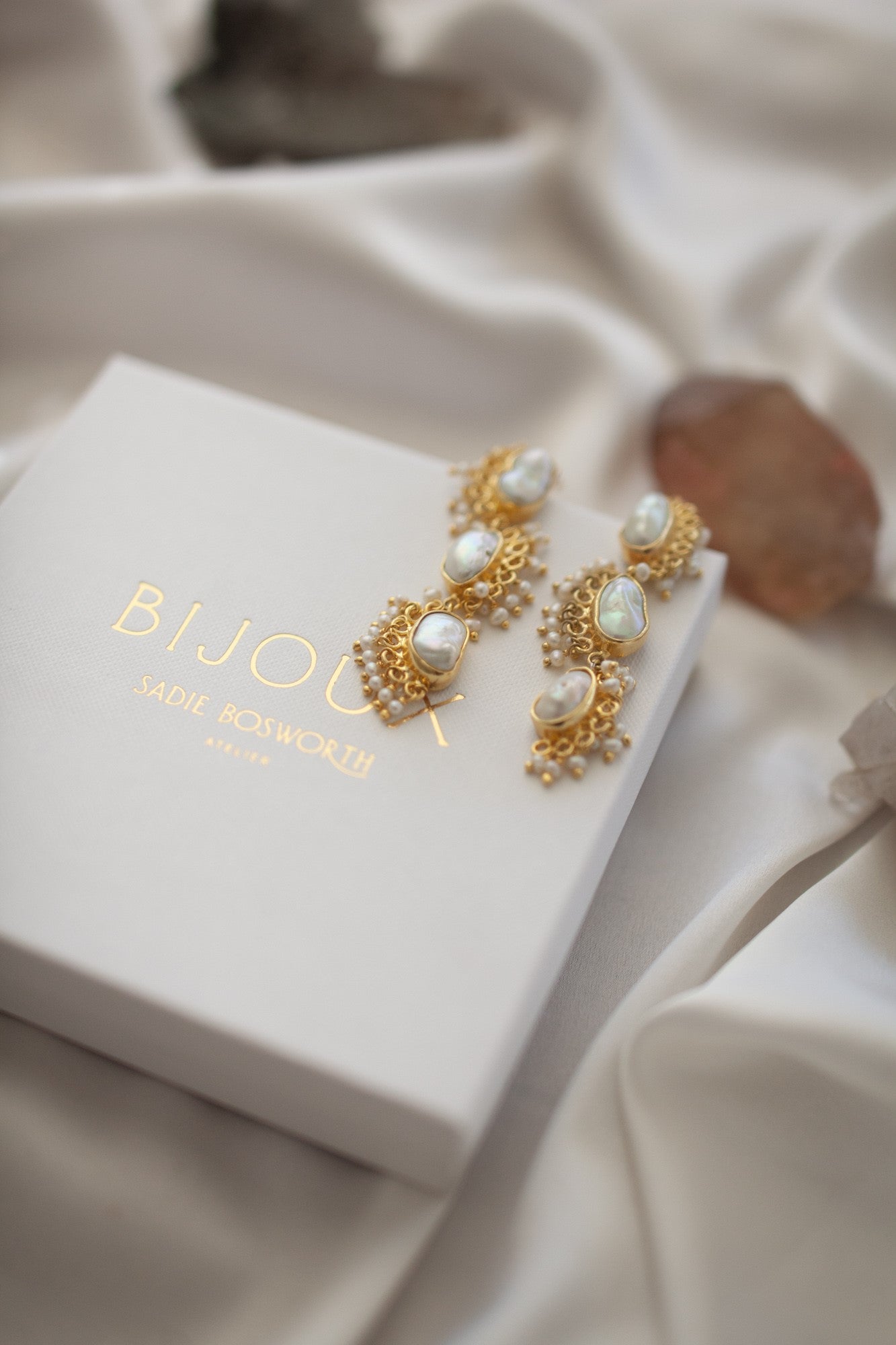 Mara Luna Pearl Drop Earrings - Wedding Boutique