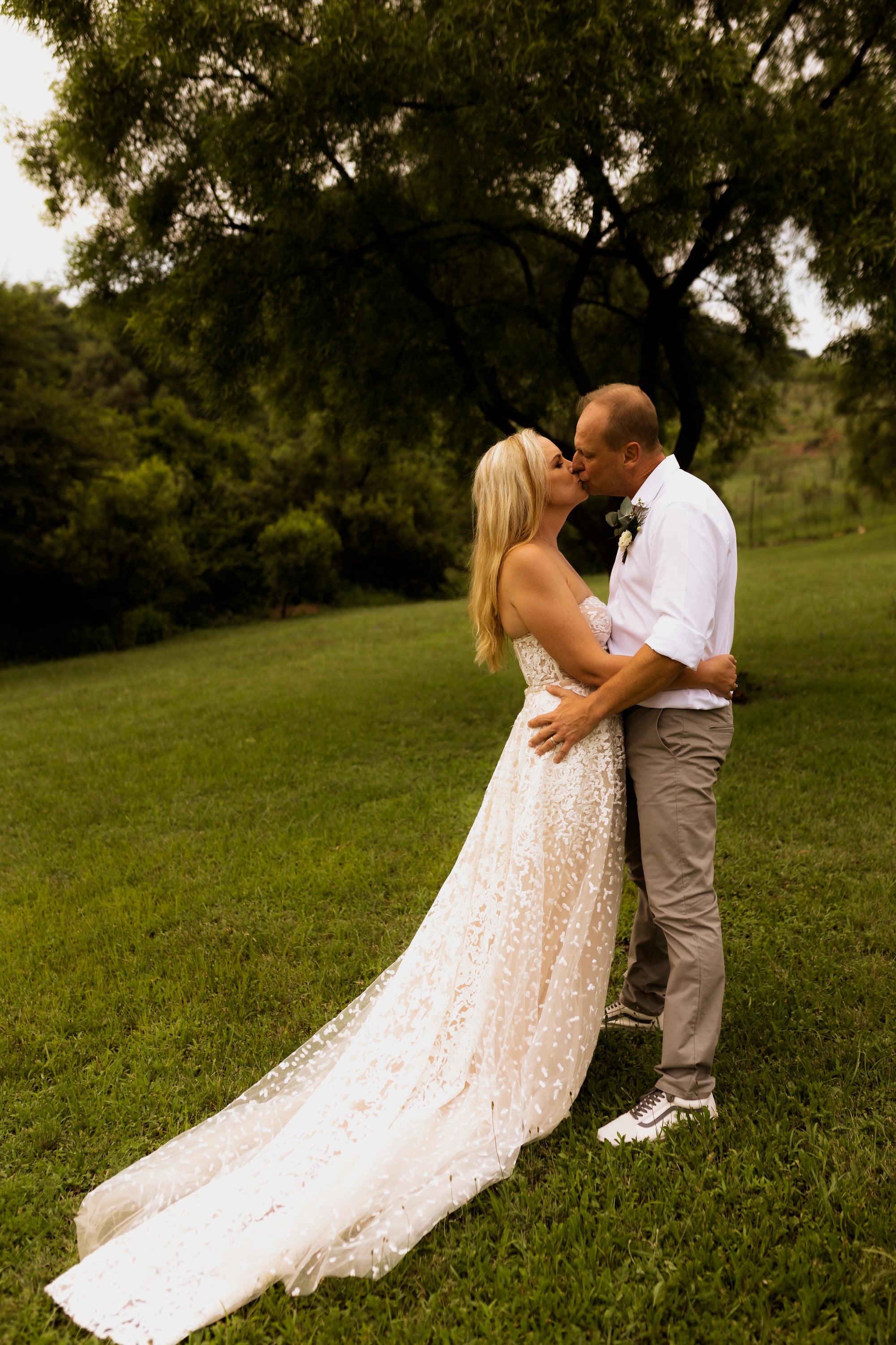 SWEET PEA DRESS AND SKIRT. UK10 - Preloved Wedding Dress