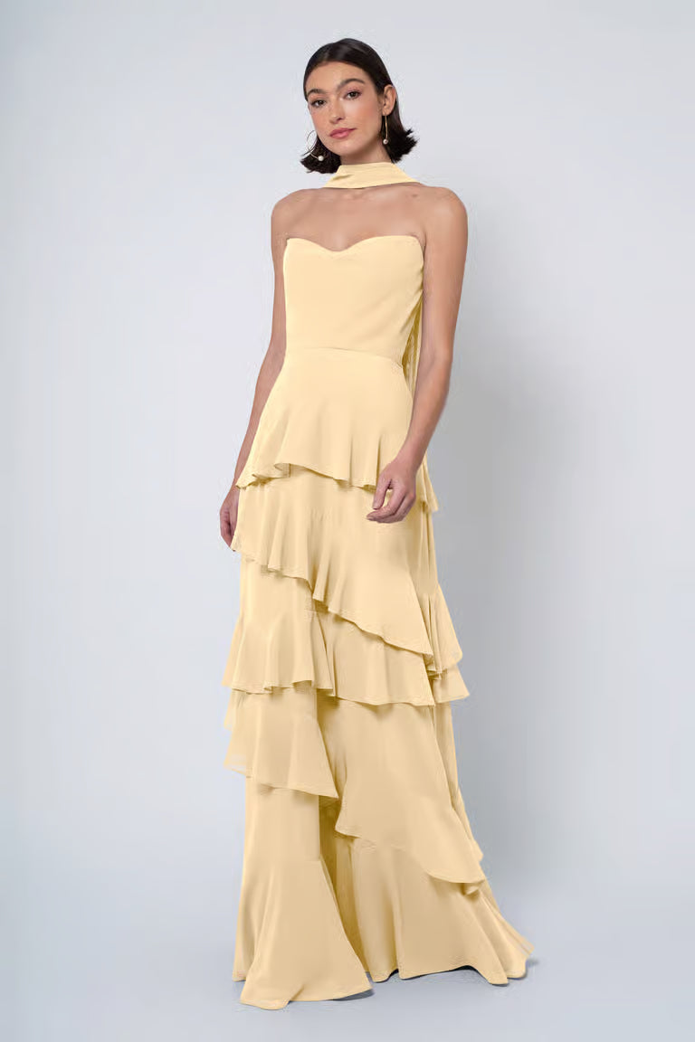 Simona in Buttercup