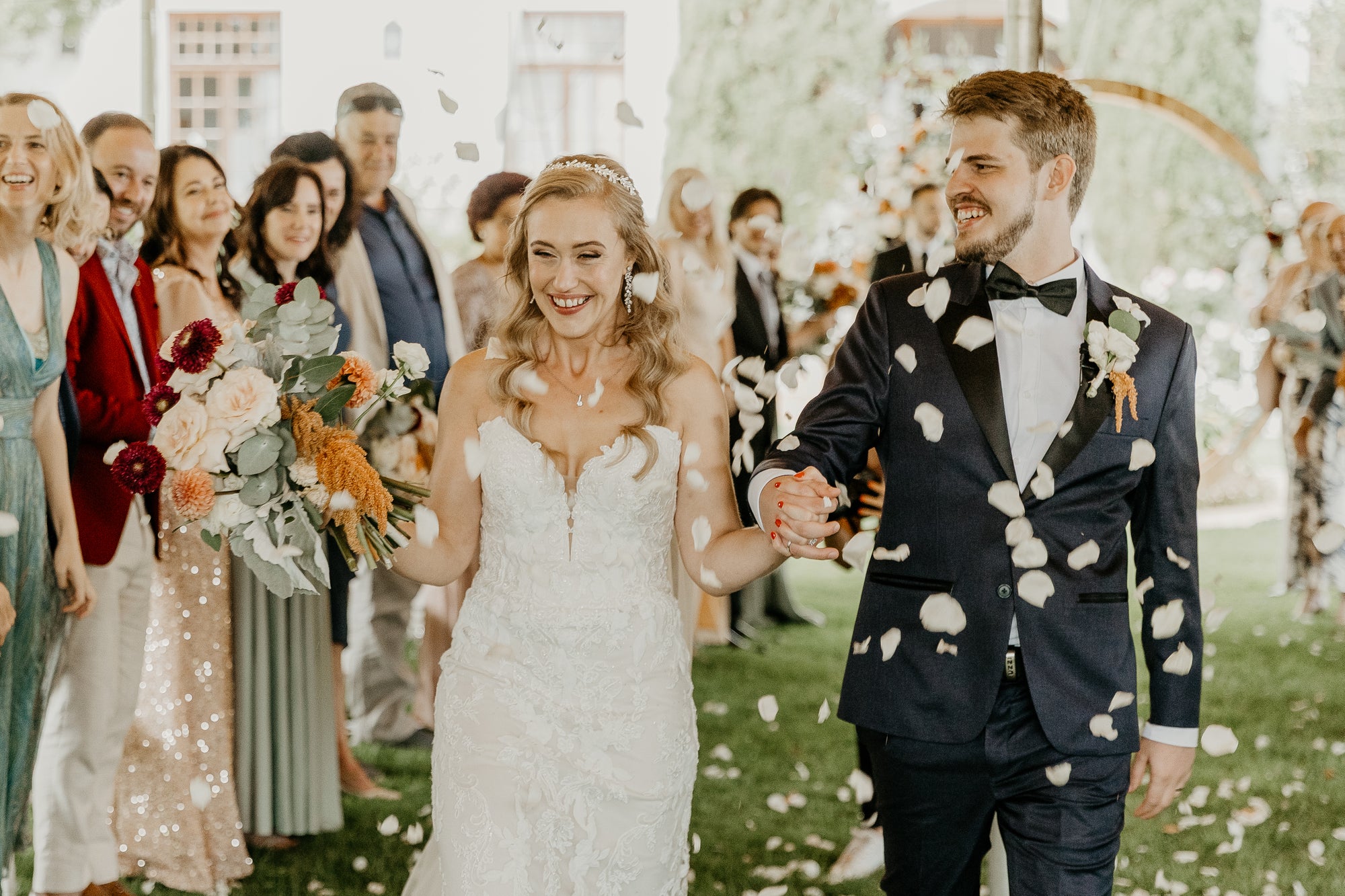 OLLIE. UK8 - Preloved Wedding Dress