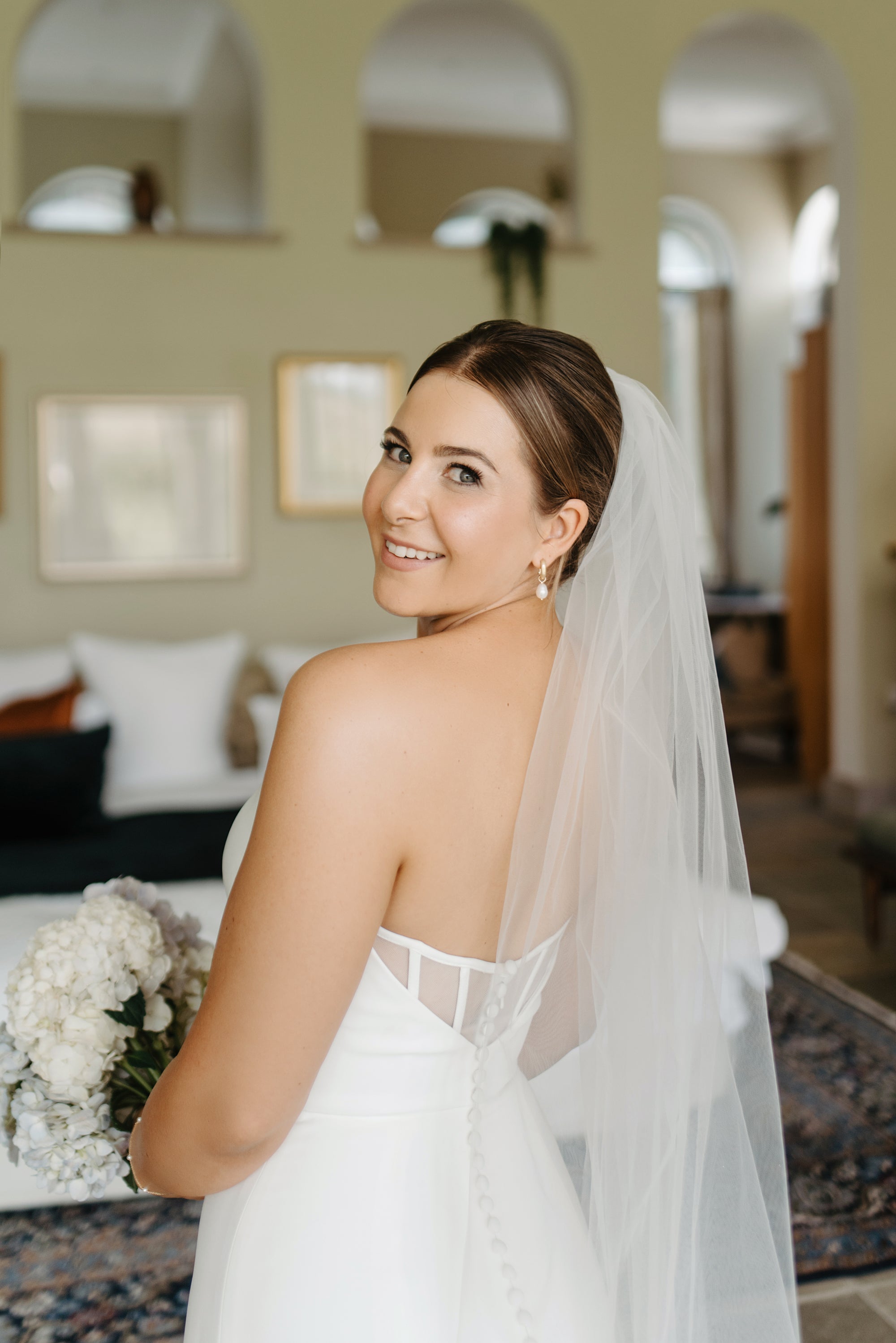 WATSON. UK8- Preloved Wedding Boutique