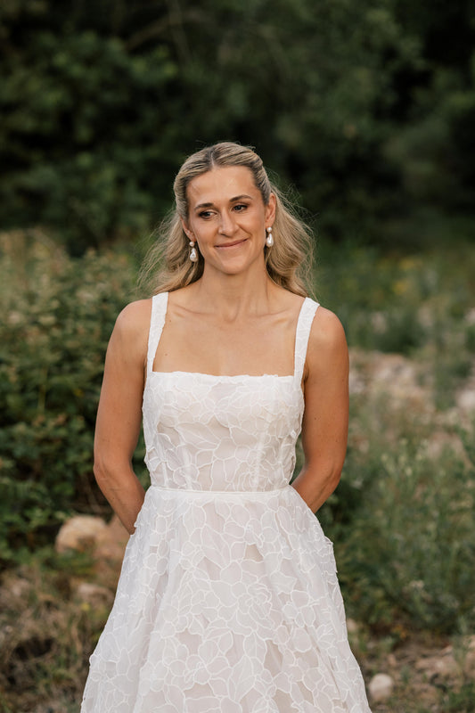 CHARLIE. UK8- Preloved Wedding Dress