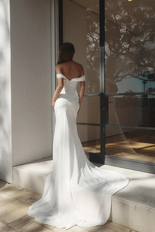 Snowberry Wedding Dress by Alena Leena