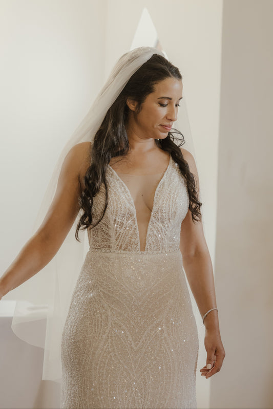 ALORA UK10- Preloved Wedding Dress