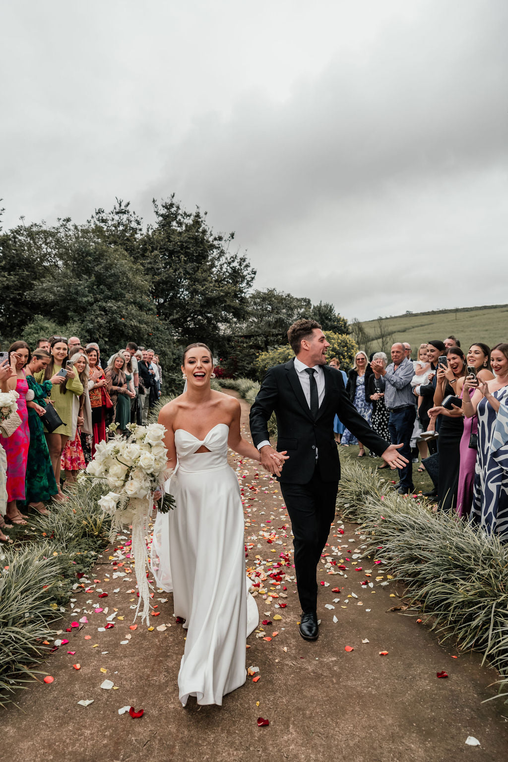 LINDSEY. UK8 - Preloved Wedding Dress