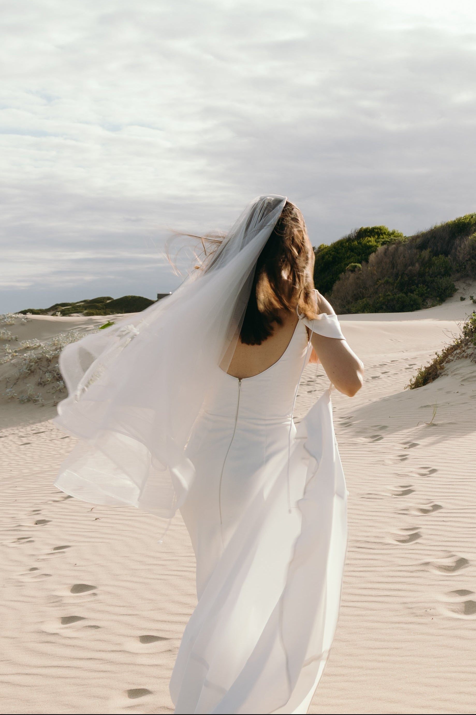 AGAPANTHUS. UK8- Preloved Wedding Dress