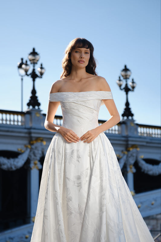 Cynthia Wedding Dress by Alena Leena