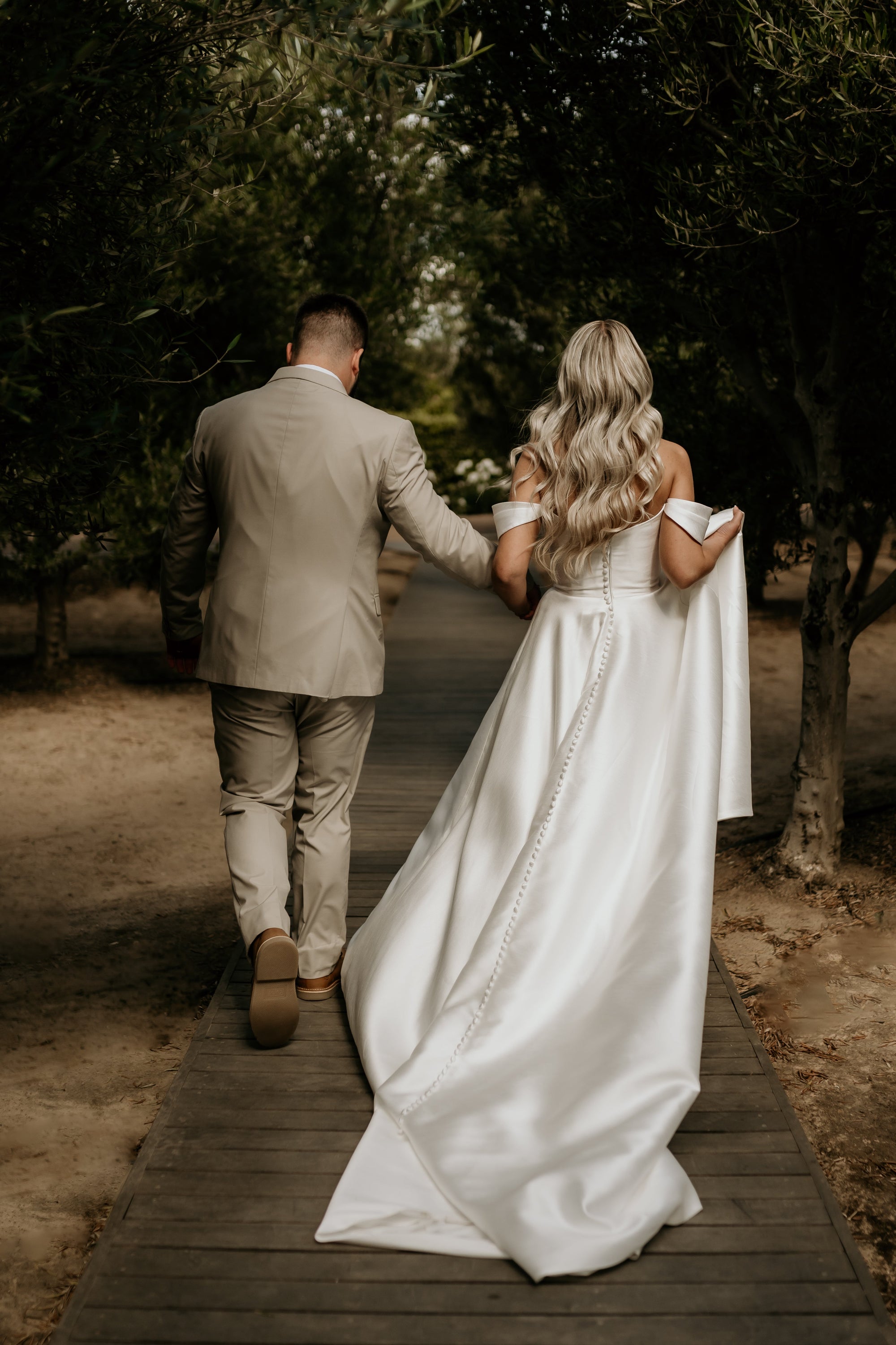 MARISOL. UK6- Preloved Wedding Dress