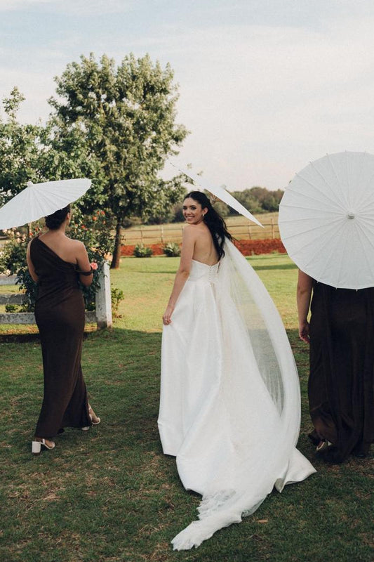 CATHERINE. UK8- Preloved Wedding Dress