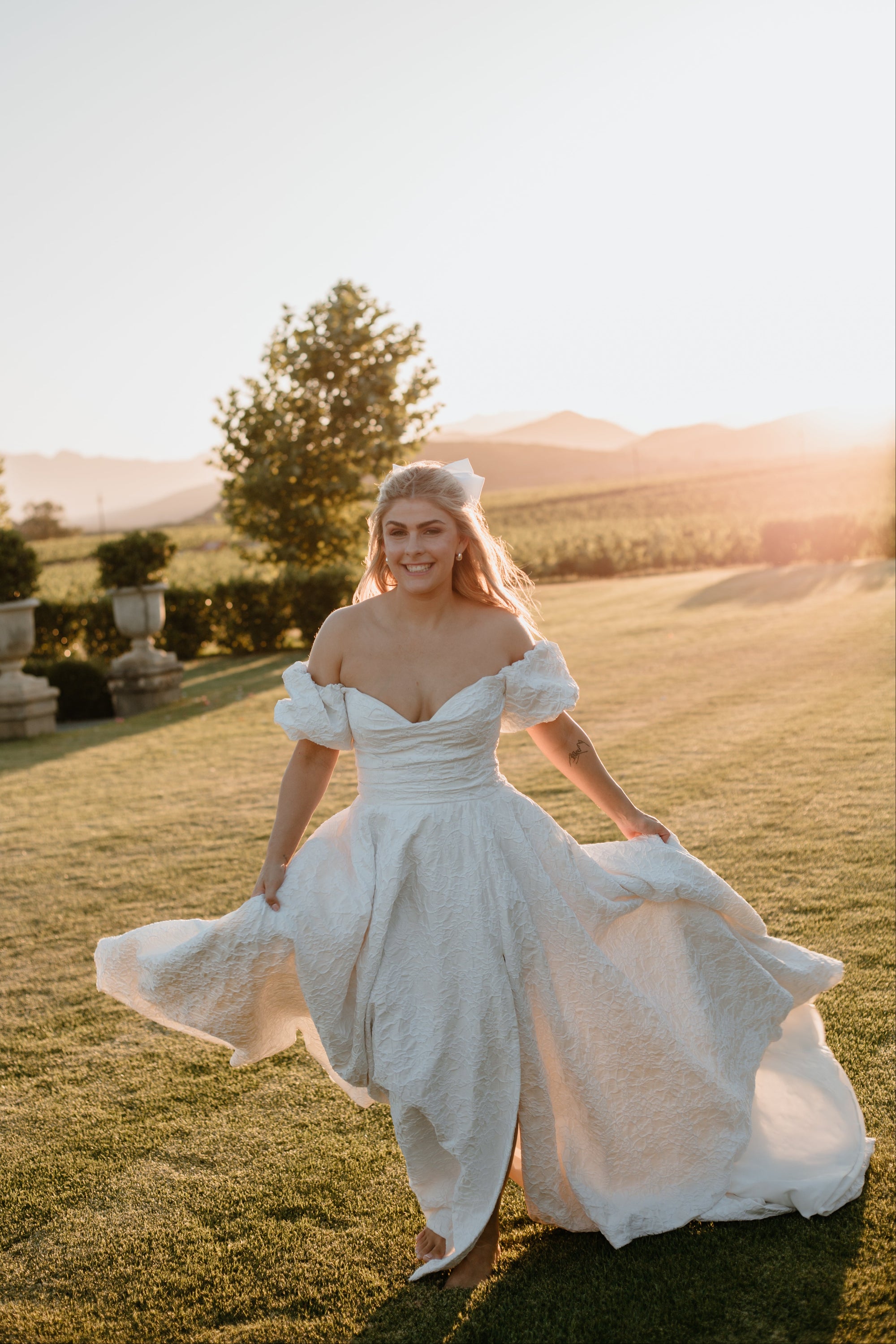 BEAU. UK14- Preloved Wedding Dress
