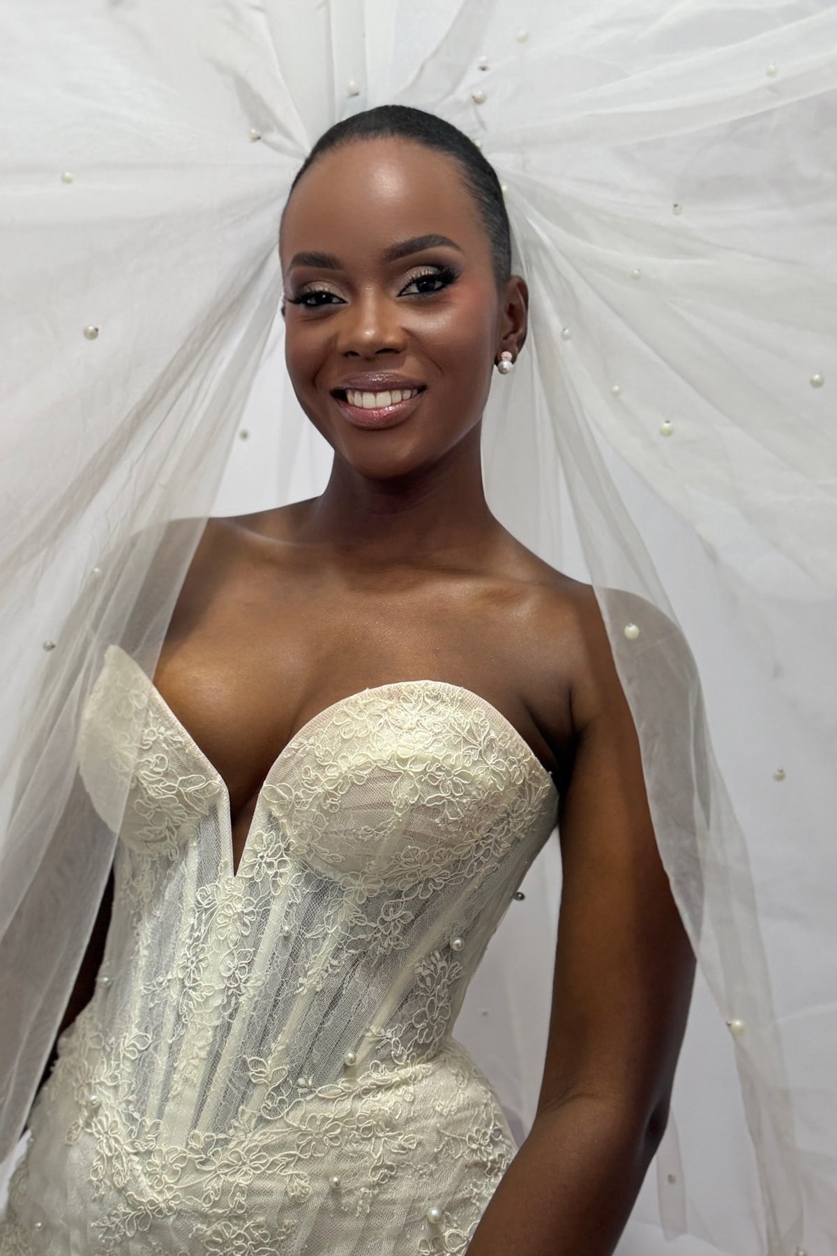 NERIUM. UK10 - Preloved Wedding Dress