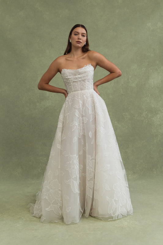 Lorelai by Jenny Yoo