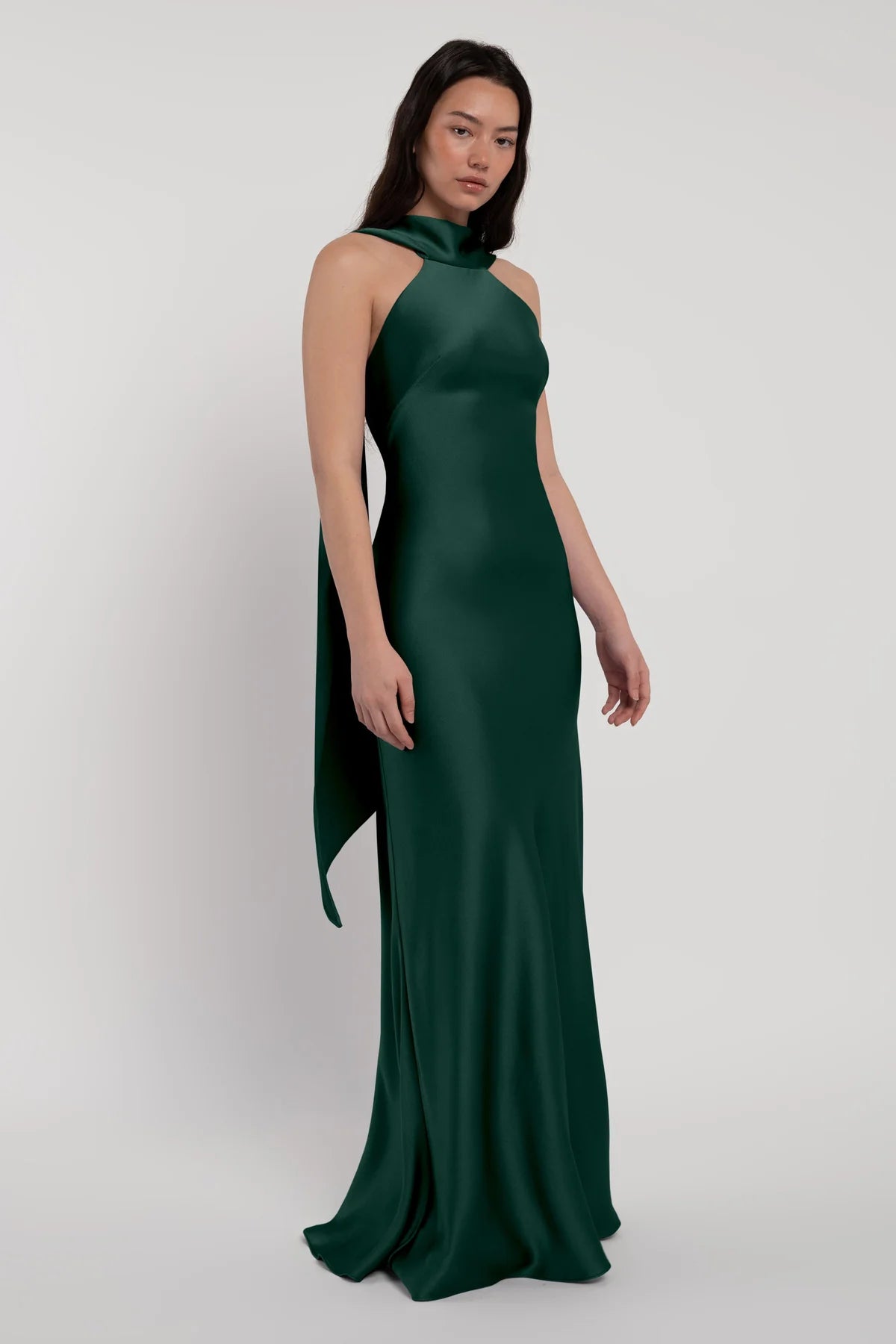 Luna in Emerald