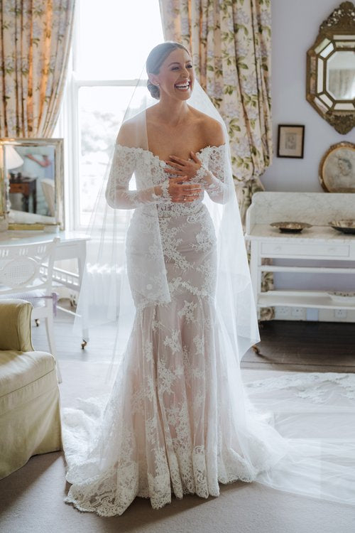 Azalea Wedding Dress by Alena Leena