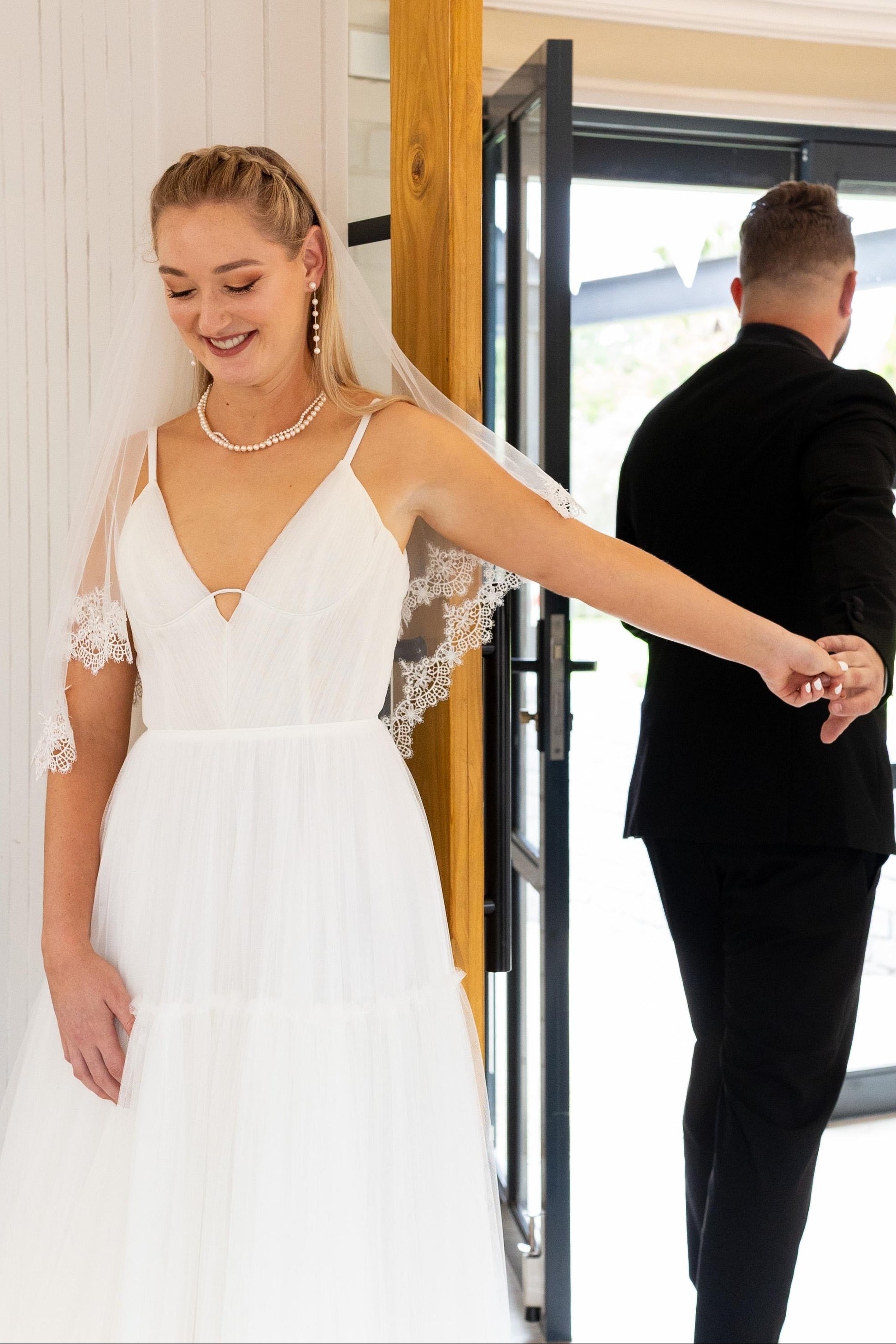 Santolina. UK8 - Preloved Wedding Dress