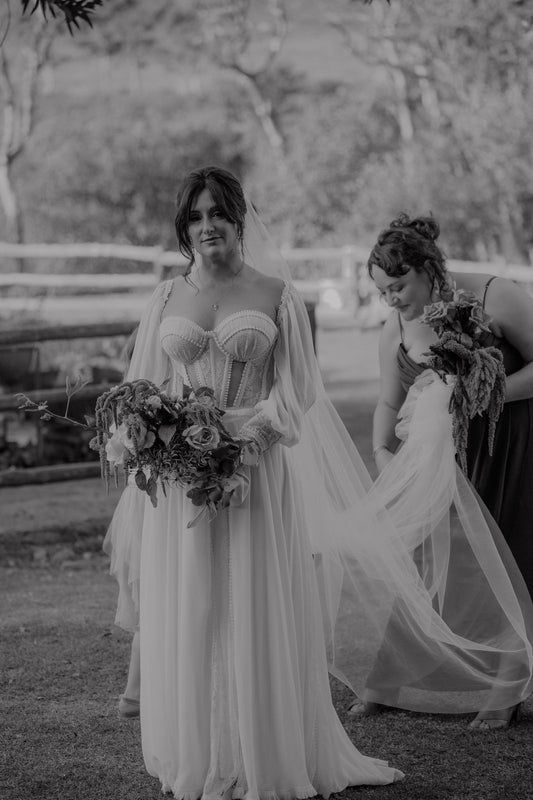 2342. UK16 - Preloved Wedding Dress