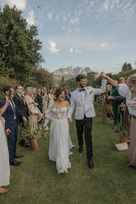 2342. UK16 - Preloved Wedding Dress