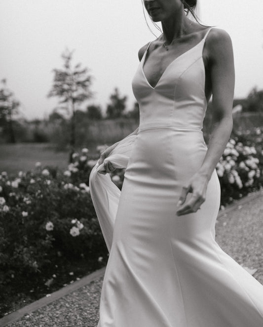 MARLEY. UK8- Preloved Wedding Dress