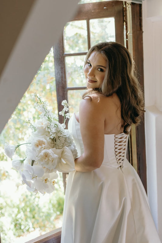DAHLIA. UK14- Preloved Wedding Dress