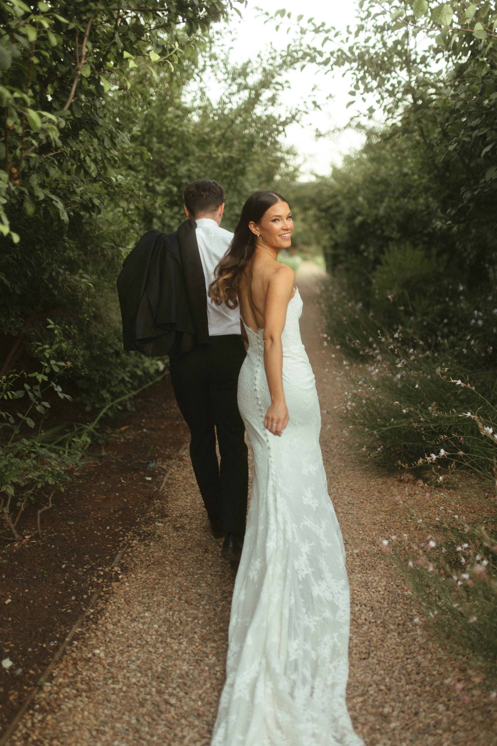 ORLAYA. UK8- Preloved Wedding Dress
