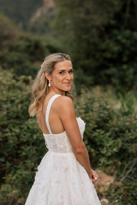 CHARLIE. UK8- Preloved Wedding Dress