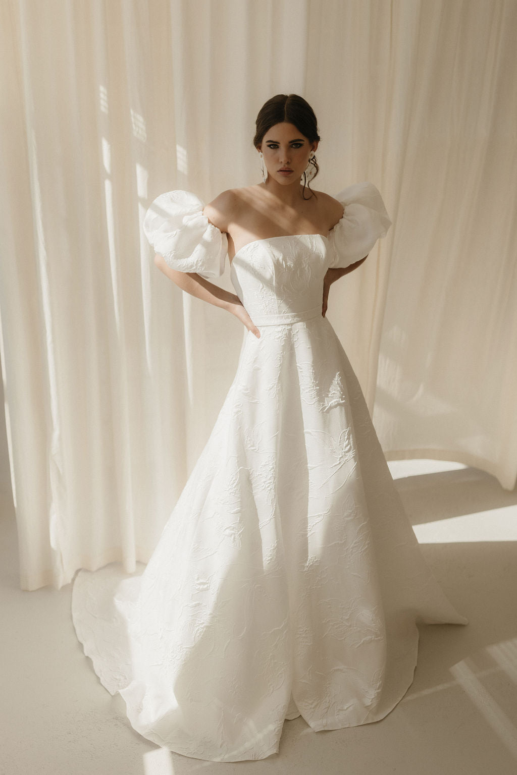 ML2444 - Wedding Boutique 
