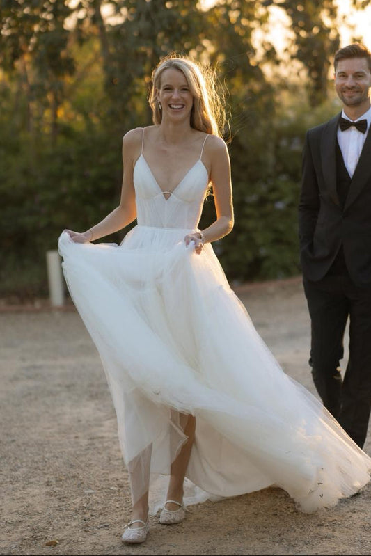 SANTOLINA. UK8 - Preloved Wedding Dress
